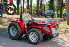 Traktor49DSC_1827-copy