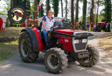 Traktor56DSC_1844-copy