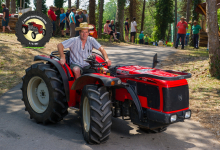 Traktor63DSC_1856-copy