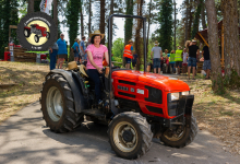 Traktor99DSC_1957-copy